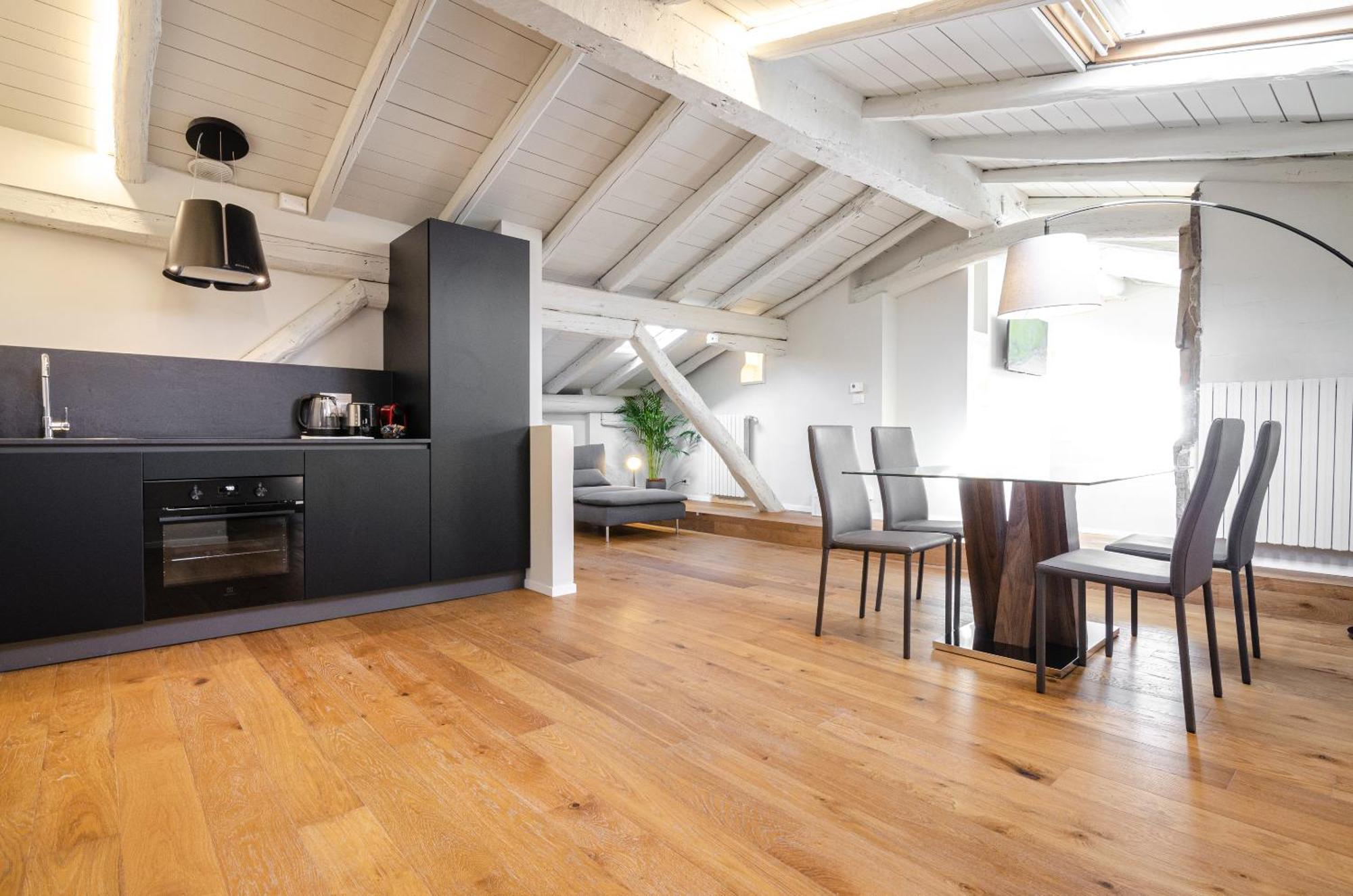 Portanova Loft Apartment Bologna Exterior photo